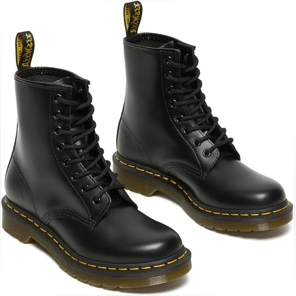 Dr. Martens AW004 AirWair Combs Combat Black Leather Boots Women Size US 9